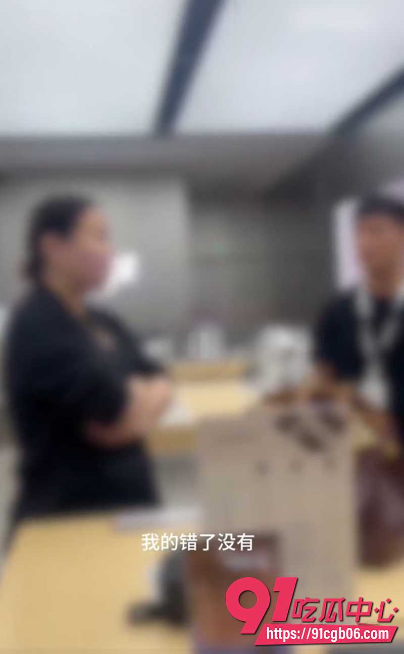 小仙女购买买大疆设备 因拍不好视频店里为难店员 店里肆意撒野视频被录下曝光!