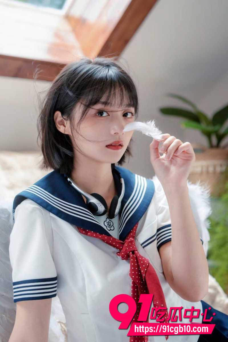 精神小伙交换女友玩4p 1
