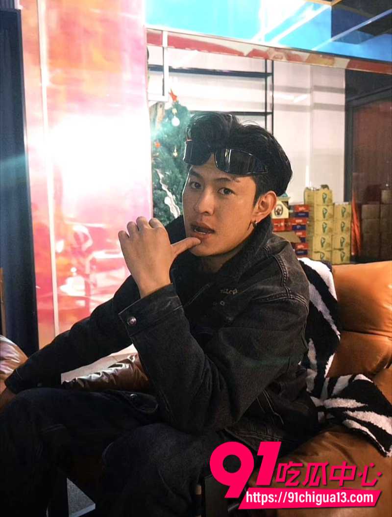 藏族男网红董朱69 藏族男网红董朱69