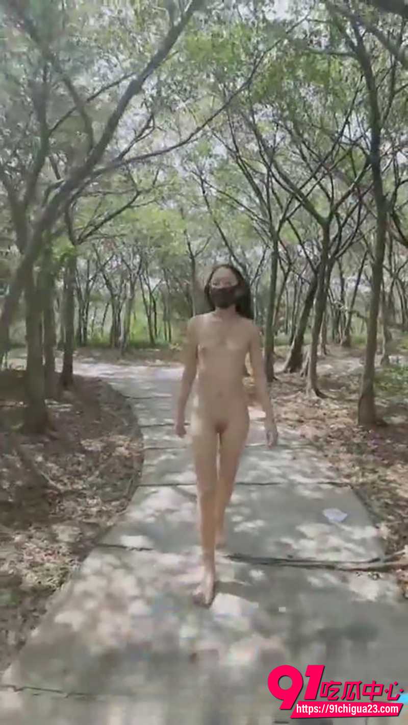 露出天花板冯珊珊 2