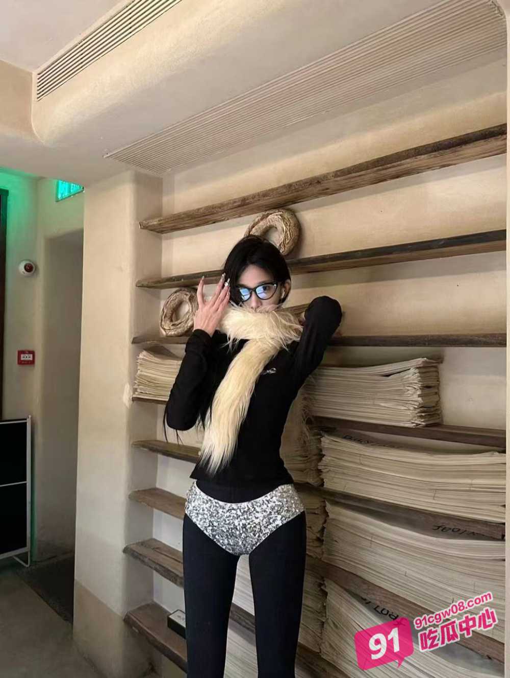 抖音女神 贾滢玲 露脸大尺度骚照流出 170大长腿母狗妥妥的人肉炮架子 配图10