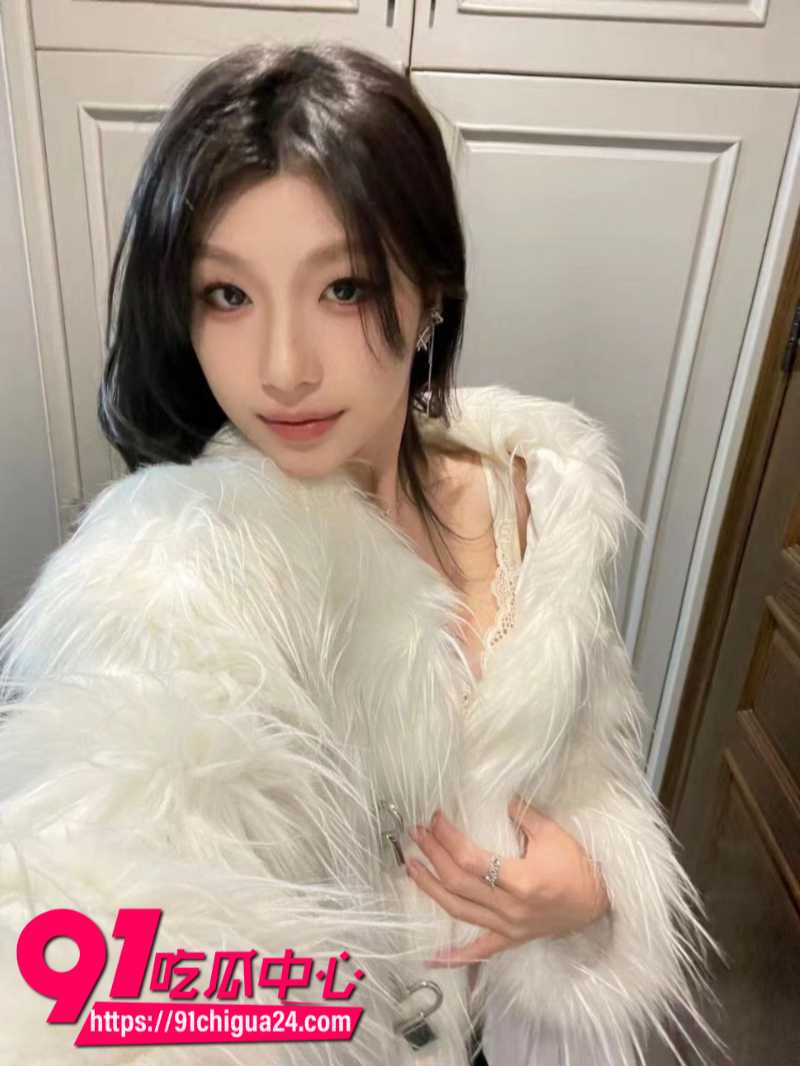 复旦大学女大学生陈欣怡被金主爸爸包养沦为胯下母狗8
