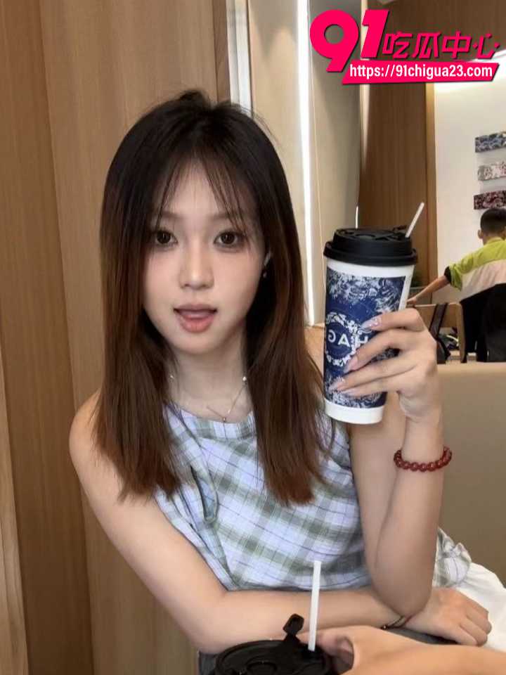 吴思佳从清纯自拍博主变黑桃Q媚黑网红1 吴思佳从清纯自拍博主变黑桃Q媚黑网红1