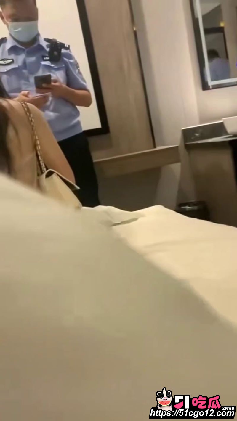 新乡沐风酒店812名场面 12