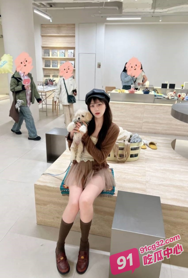 探花大神唐伯虎约操嫩妹苏朦朦 超高清特写怼插超粉嫩白虎骚逼！