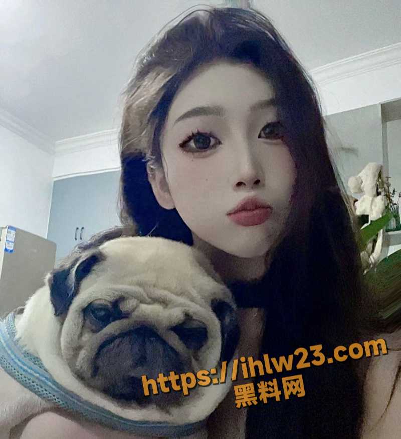 料友投稿 自己的姐姐在私下玩反差 对着姐姐与大哥的约炮视频打飞机！