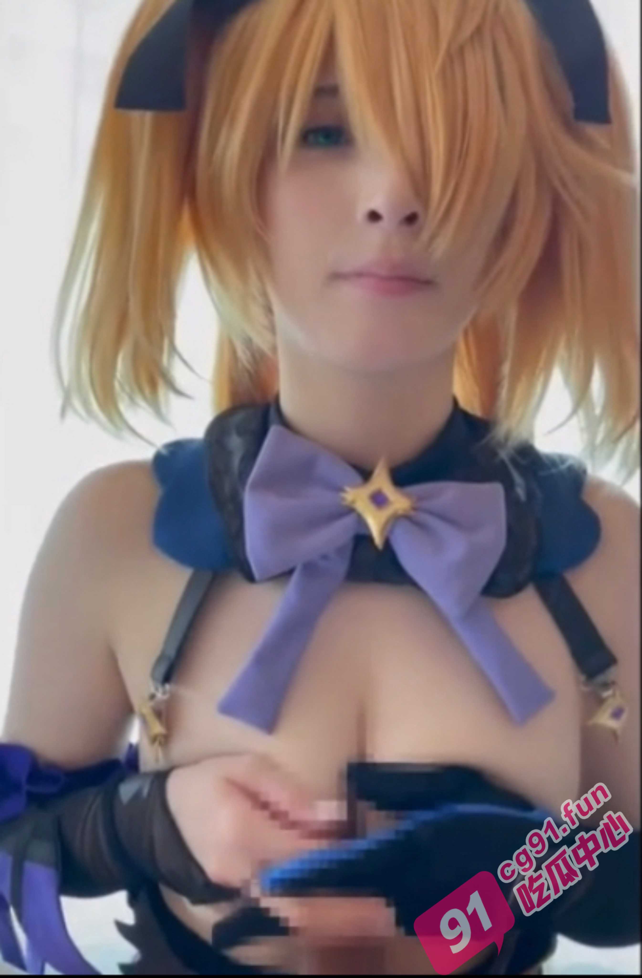 约了个菲谢尔coser 内射小穴连续三次 乳白精液流出太爽了