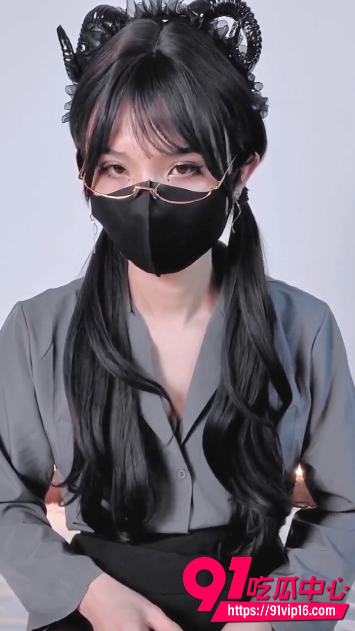 顶级伪娘jinwanxuan新作1