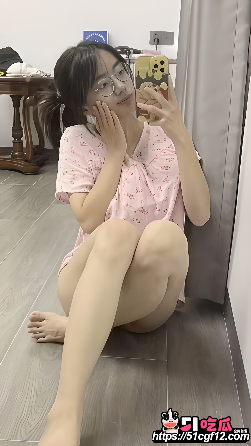 高颜值眼镜妹 孔梦妍 1 高颜值眼镜妹 孔梦妍 1