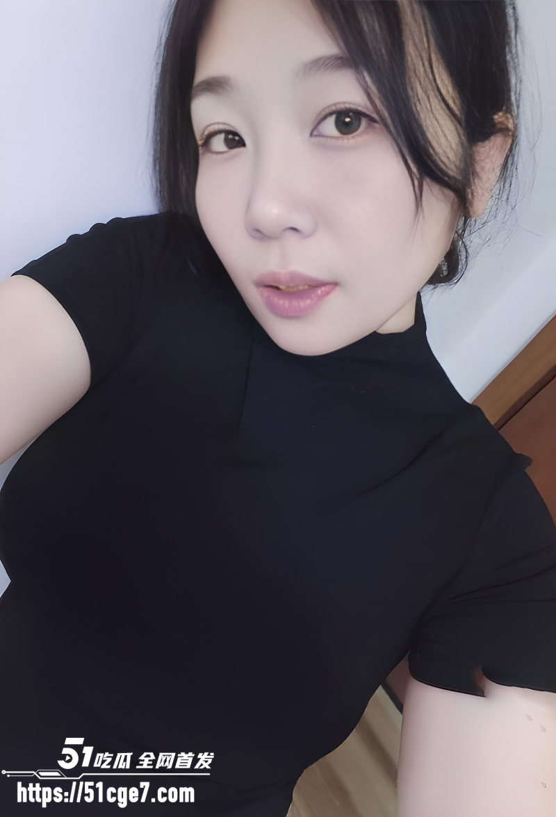 北京朝阳区来广营地区办事处牟维娜线上相亲发骚记录曝光3