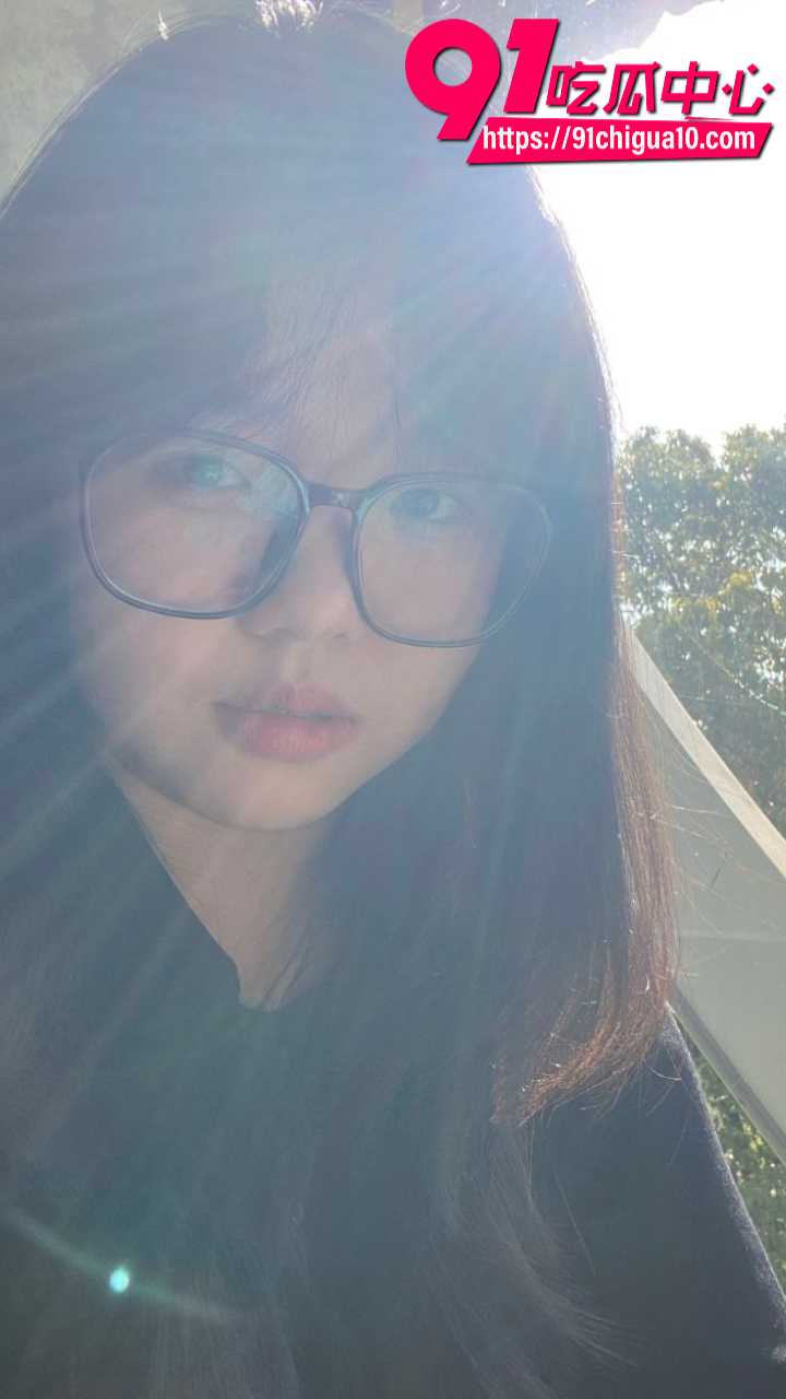 黑龙江宾县清纯眼镜学生妹私密不雅视频流出 大奶子骚逼每晚裸聊高潮喷水 毛刮干净翘臀自摸浪叫极致反差