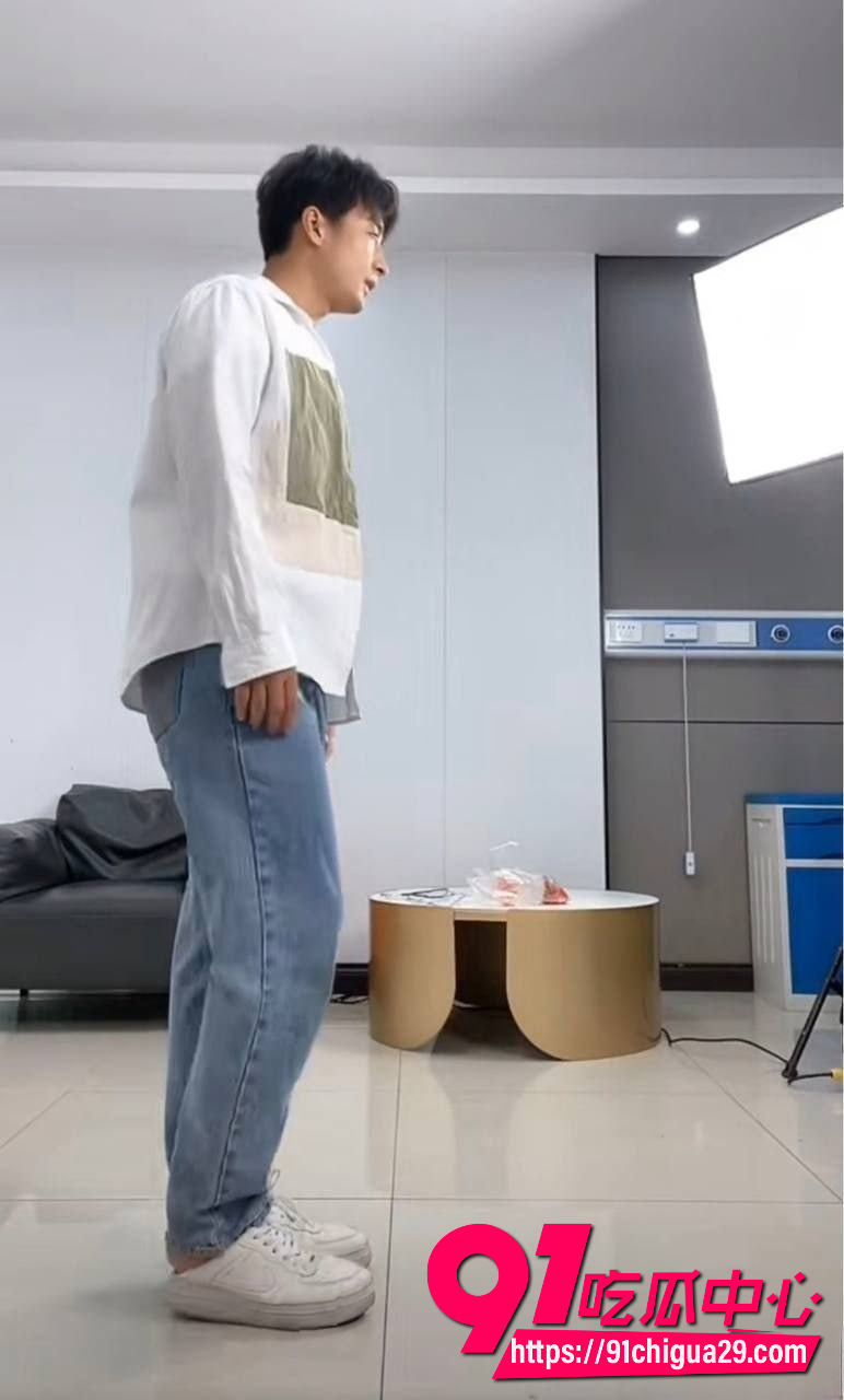 重庆短剧女星金珊20