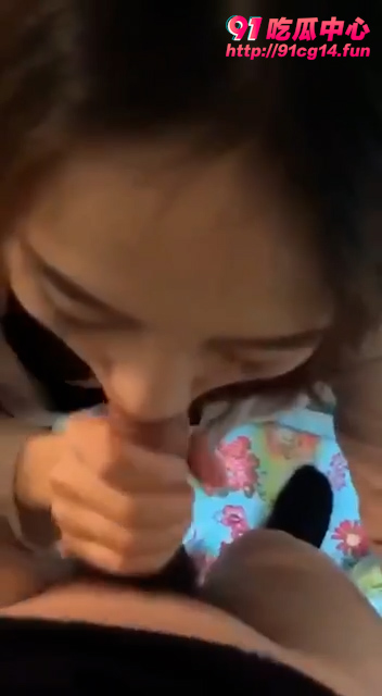 新春口爆合集～愿瓜友的鸡巴天天有人舔 愿瓜姐的B天天被爆操！