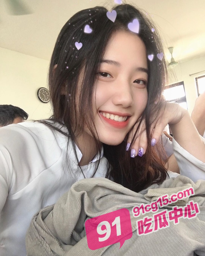 浴室强奸小表妹 强上正在洗澡的表妹 丝袜塞嘴后入