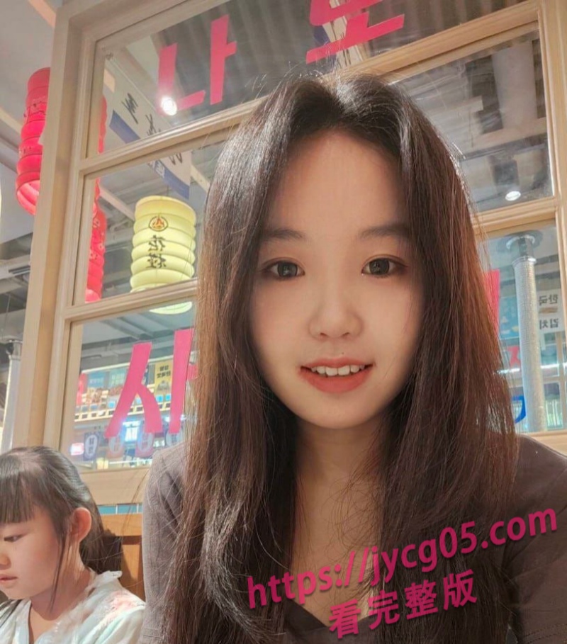 甘肃眼镜妹于雪视频被疯传！全裸挑逗画面撩人 配图5