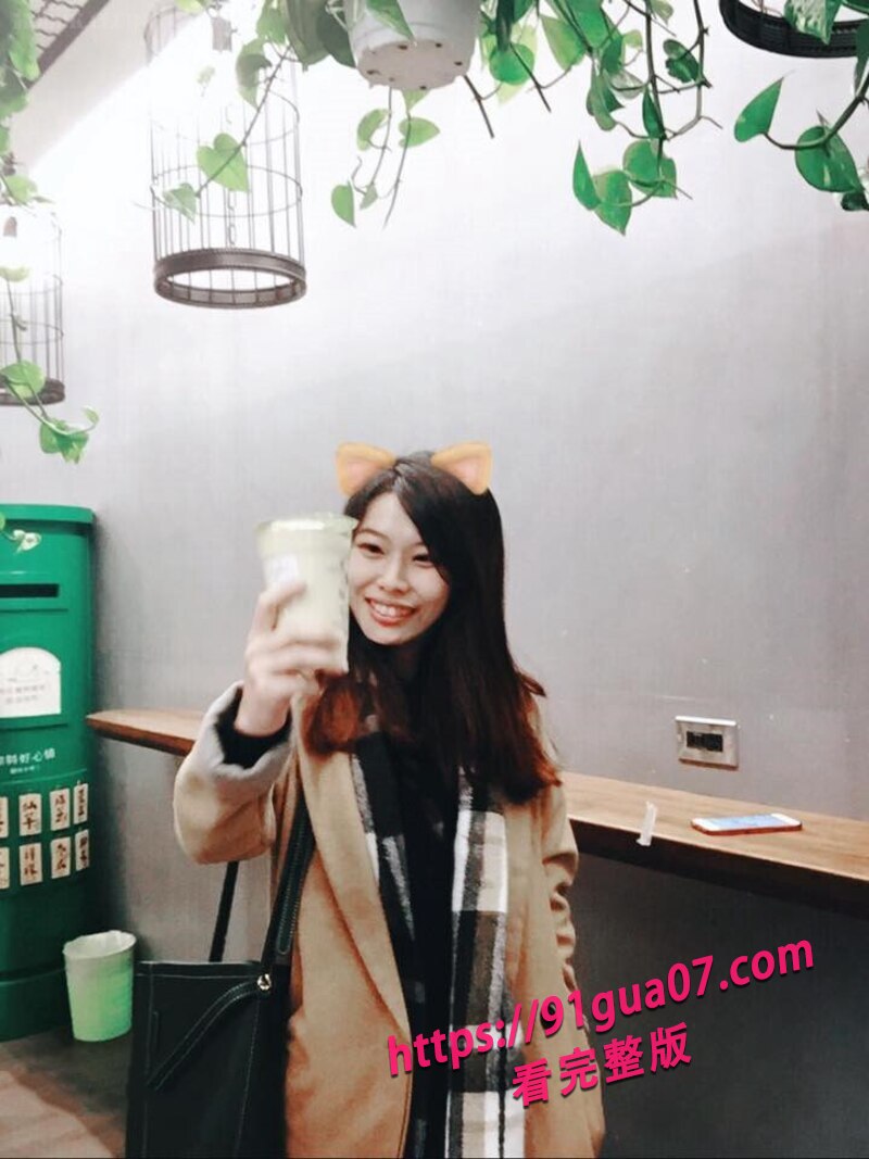 人妻诱惑儿子做爱03