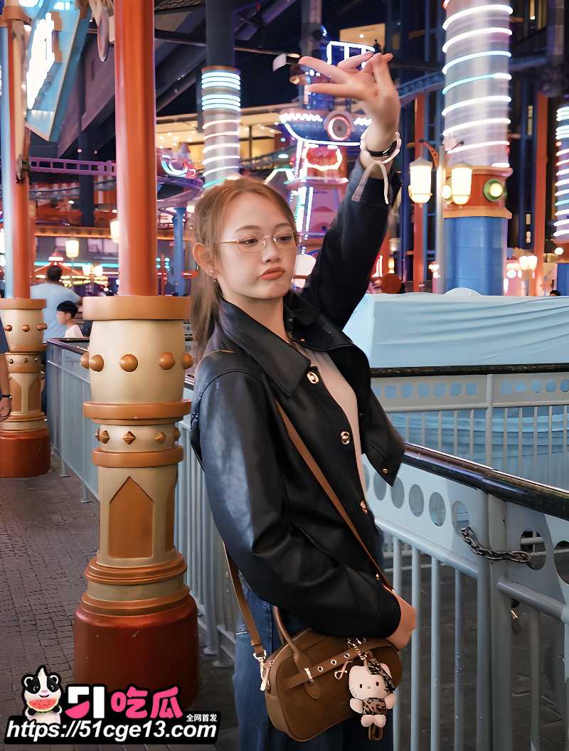 ReneeKhaw性爱视频 4