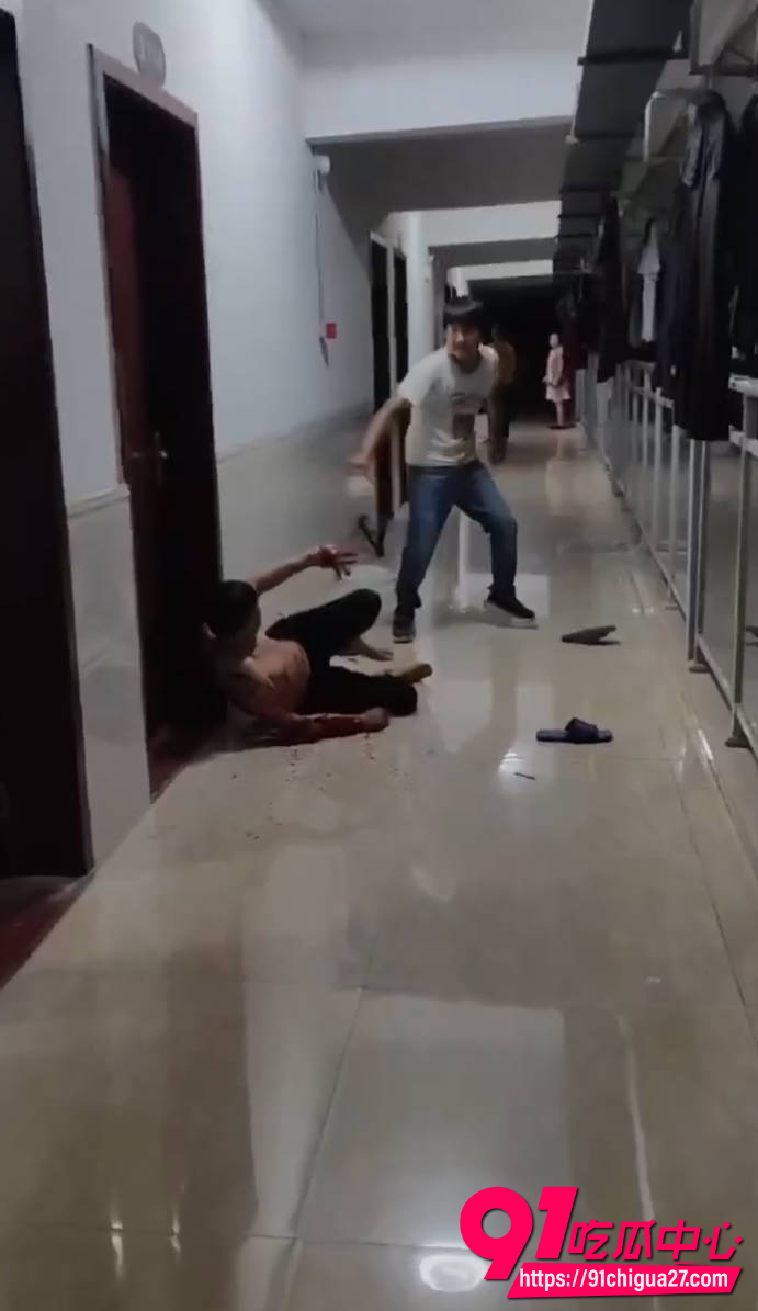 广东一厂区宿舍突发砍人惨案3