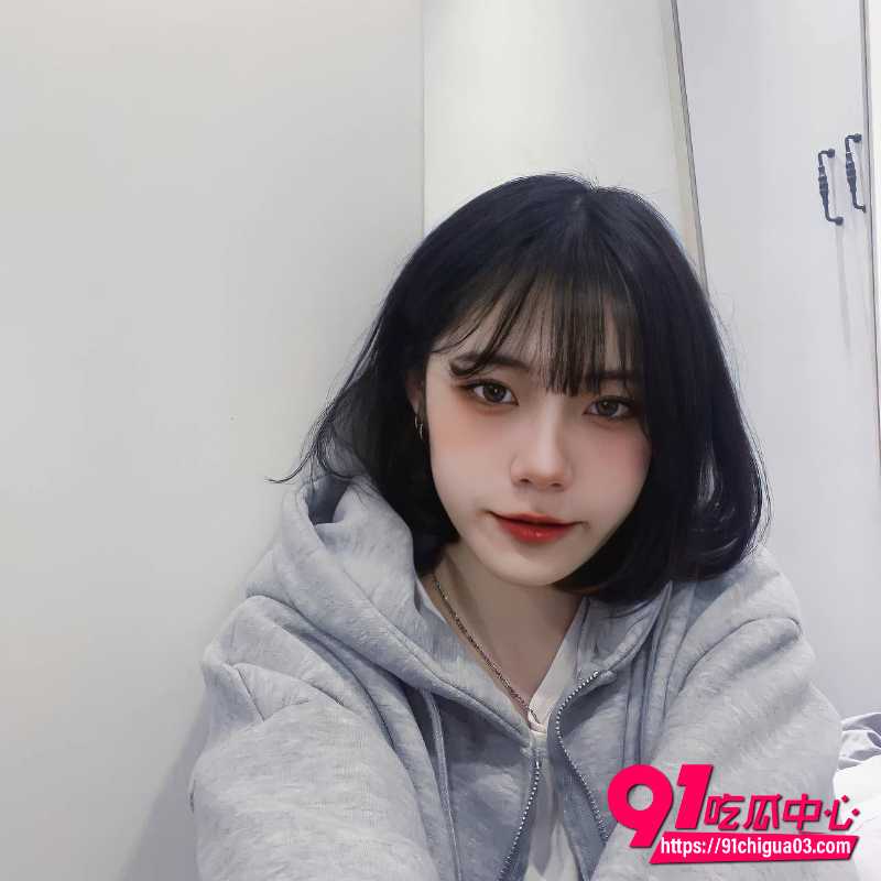 山东大学生钟谣2