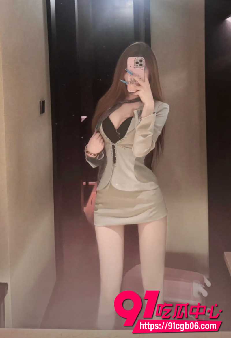 抖音卖逼女李恩秀 4