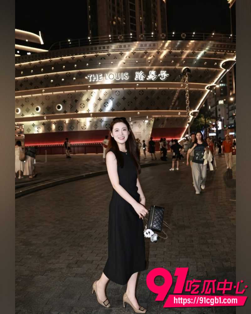 上海复旦经院副教授王龙 13