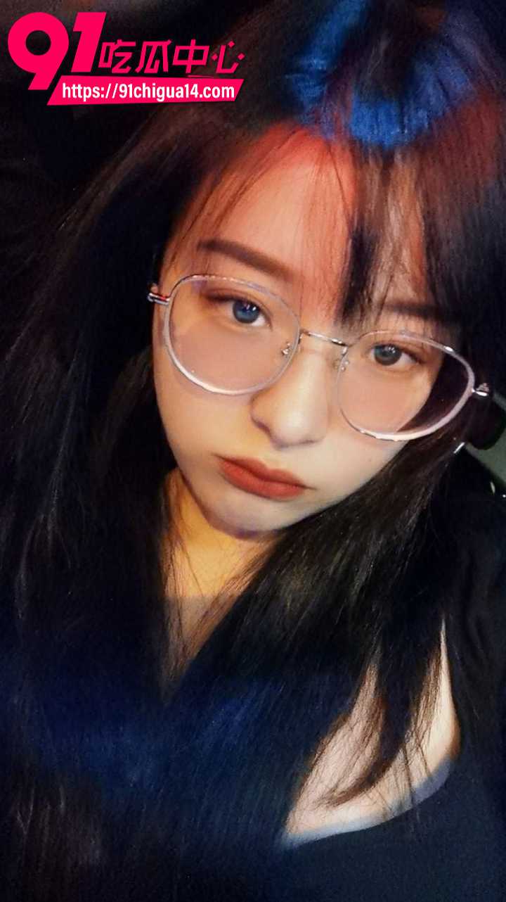顶级山东大学生李萌被金主包养2
