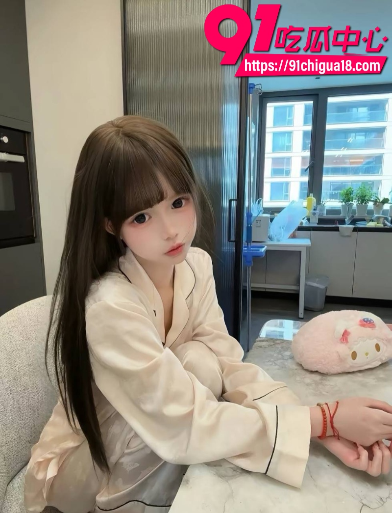 音万粉少萝世奈被扒前身福利姬上岸真名向然4 音万粉少萝世奈被扒前身福利姬上岸真名向然4