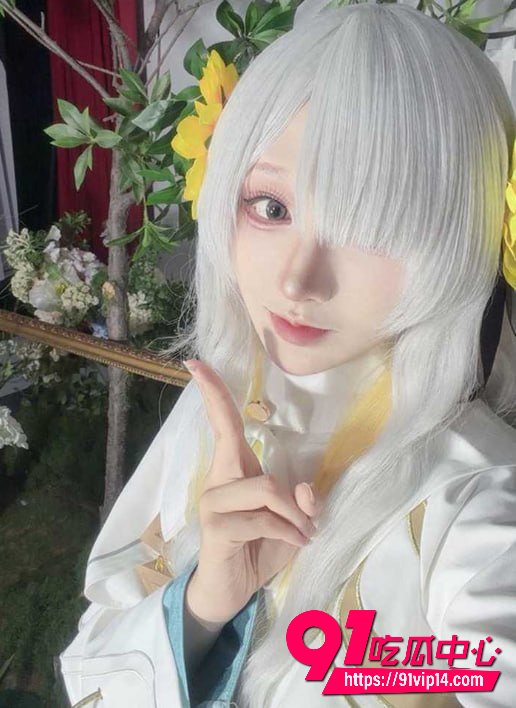 全网刷屏!网红男娘怡华最新预览图爆火出圈 跪舔肉棒深喉调教反差视频流出!