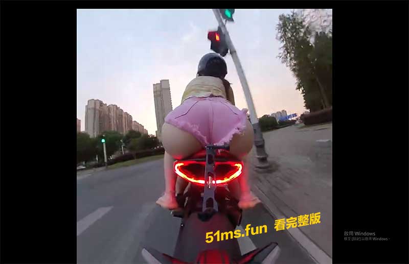 挡车.jpg