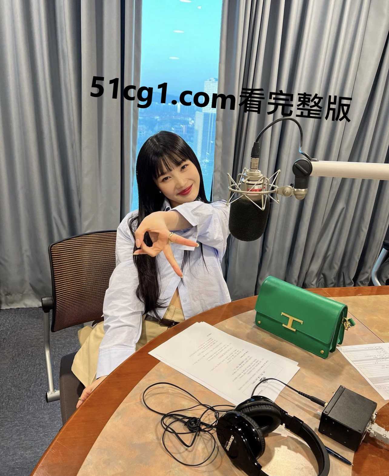 倒V手勢正夯18.jpg 倒V手勢正夯18.jpg