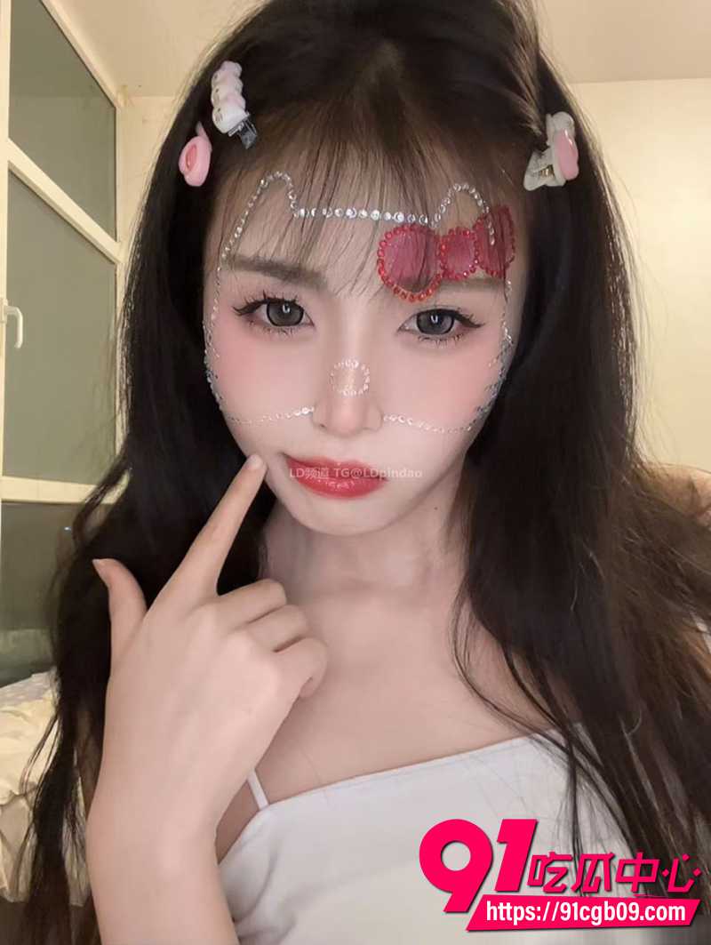 10张佳珍裸贷曝光  2