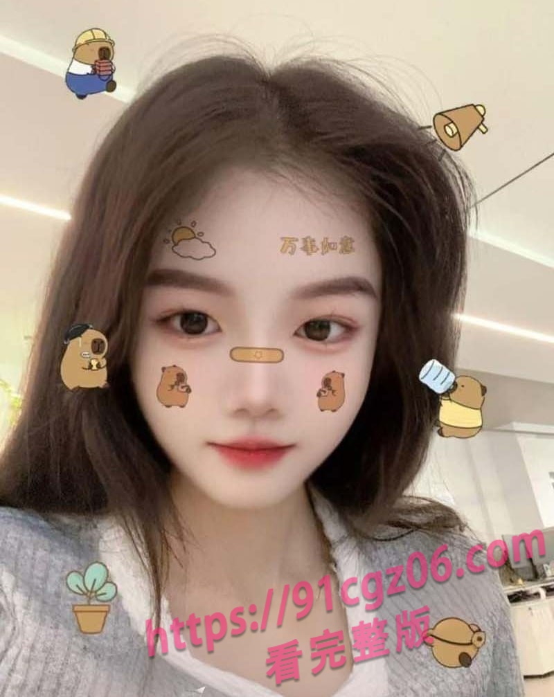 江苏无锡M属性学妹杨若涵被男友调教私拍流出 交往半年竟多次打胎？