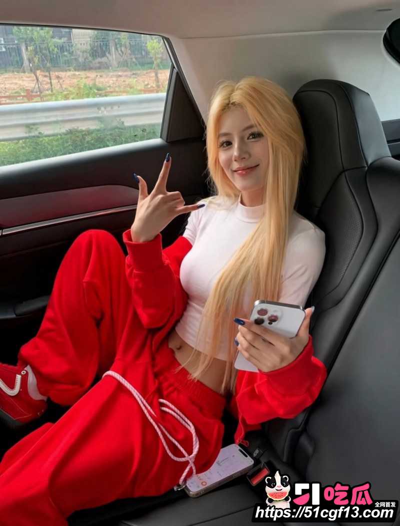 快手精神小妹木子姥姥早期打架视频05 快手精神小妹木子姥姥早期打架视频05