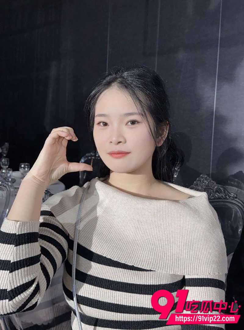 浙江财经大学张沁艺 5 浙江财经大学张沁艺 5