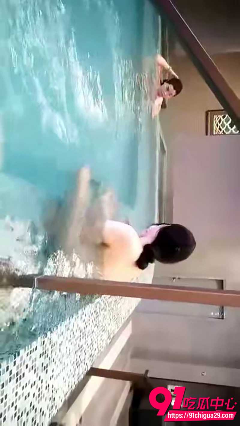 洗浴中心偷拍  3