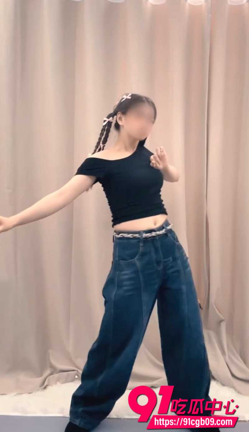 2025纯欲裸舞天花板小乔以安8