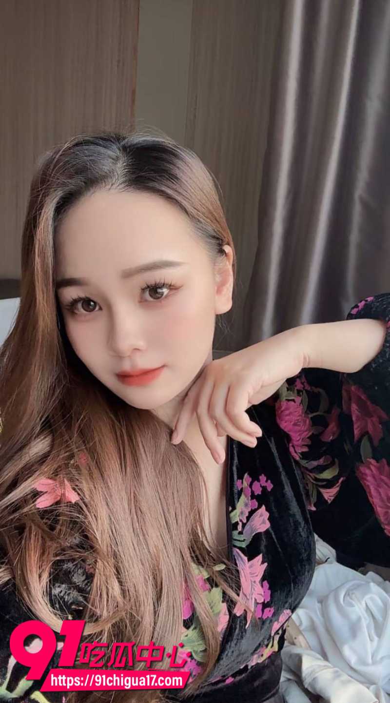山东烟台市大季家嘉祥小区补习班马老师勾引学生家长被原配老婆曝光23