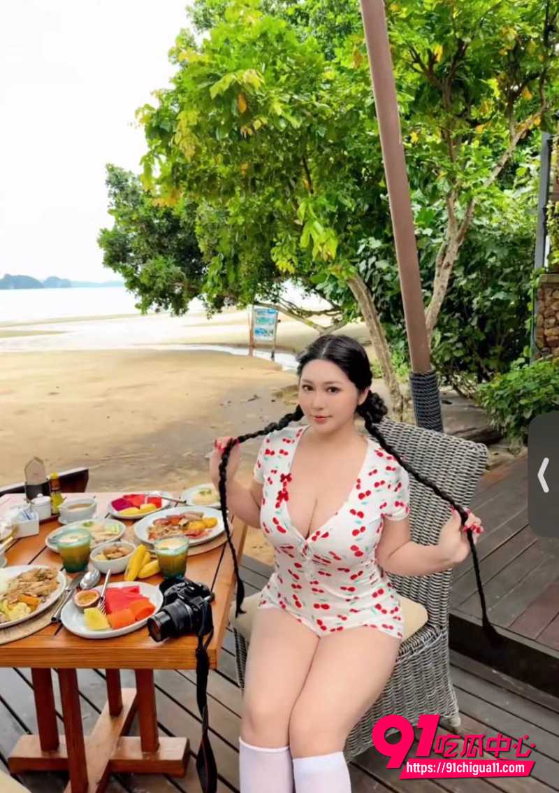 抖音御姐瑶瑶摇摇摇摇w3