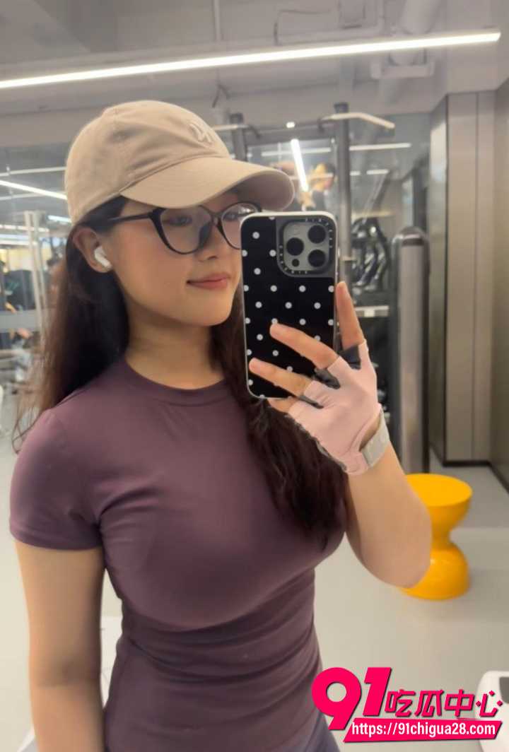 良家少妇钟吴艳抖音微信聊骚炮友 圆润身材黑丝蒙眼玩弄 不爱戴套直接内射拉丝