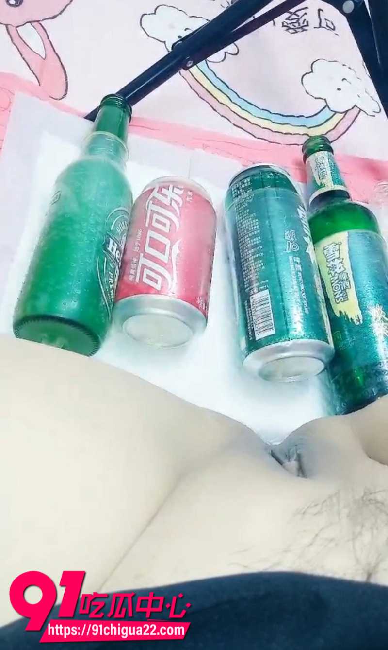 饥渴少妇大尺度自慰扩张自拍5