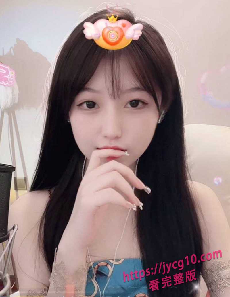 湖南职业大学张幂清纯外表藏不住本性！画面太上头了