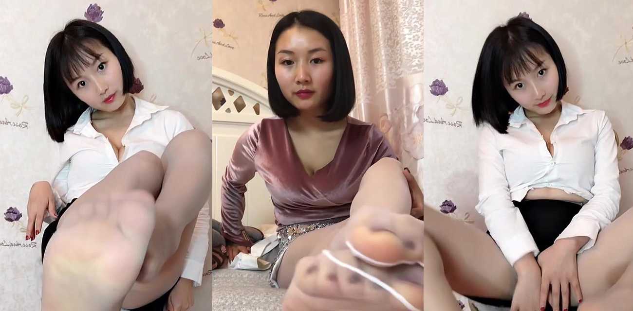 艾玲甜妹丝足直播 自舔骚脚淫荡挑逗 诱惑快感直冲下体！