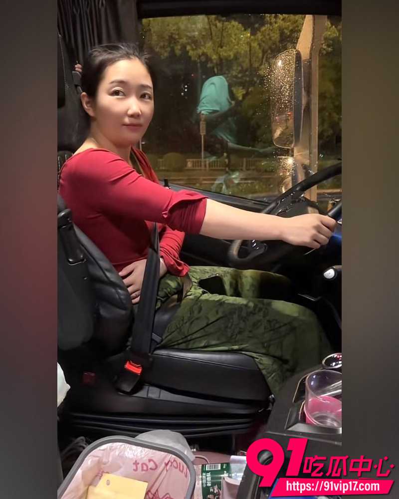卡车网红卡车阿蛋痛曝妻子 12