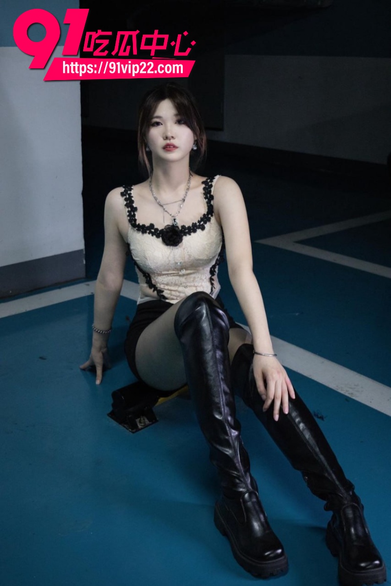 深圳第二中学数学系女教师李娜双人淫乱生活完整记录7