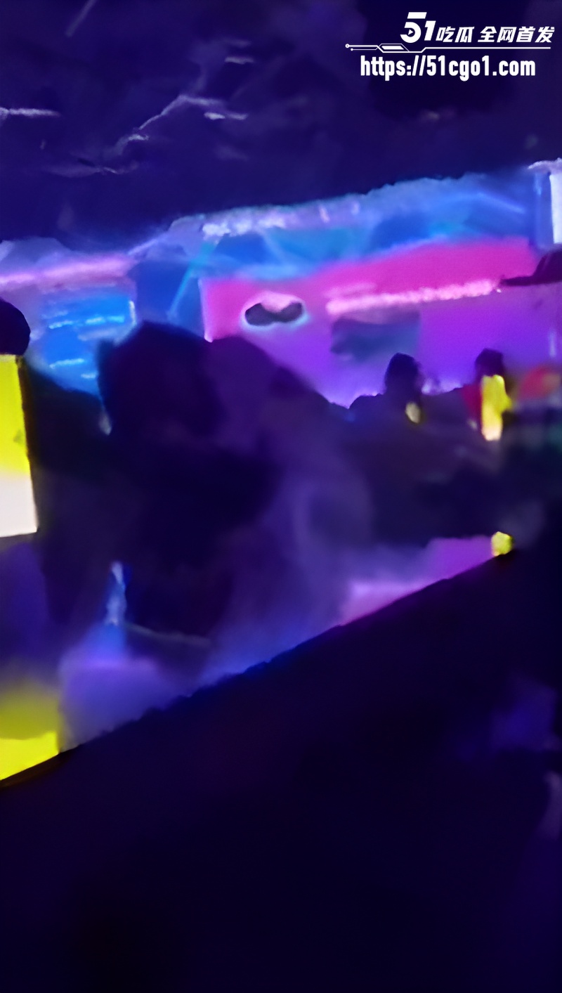 网传成都339酒吧女子被下药 4 网传成都339酒吧女子被下药 4