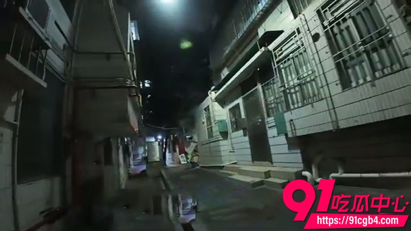 深圳福田城中村 夜探黑暗小巷 按摩SPA推油店一家接一家 黑丝学生服妹子后入啪啪浪叫连连实况6 深圳福田城中村 夜探黑暗小巷 按摩SPA推油店一家接一家 黑丝学生服妹子后入啪啪浪叫连连实况6