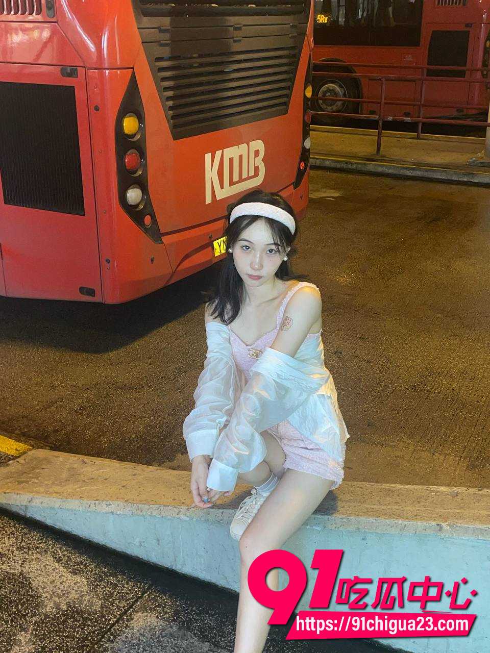 湖南反差学生妹赵娅富二代男友性爱视频曝光 清纯外表下各种讨欢心姿势玩到爽 ！