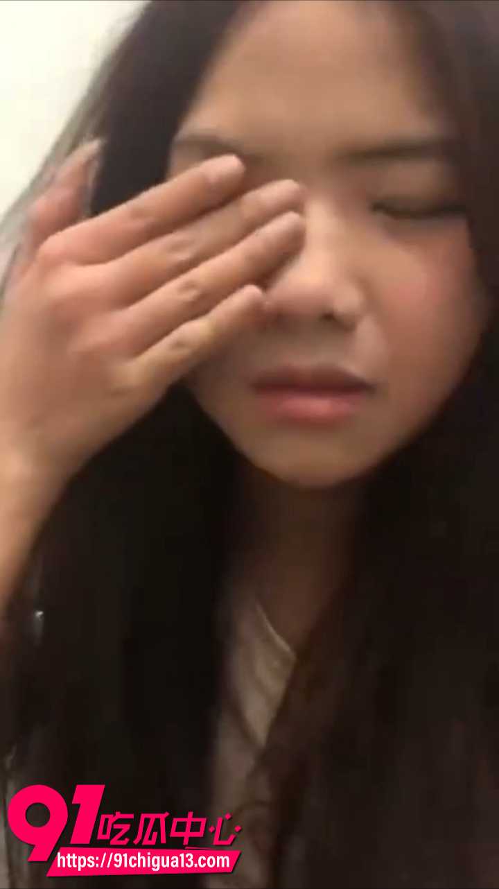 女猪仔偷情现场被抓现行当场暴打6