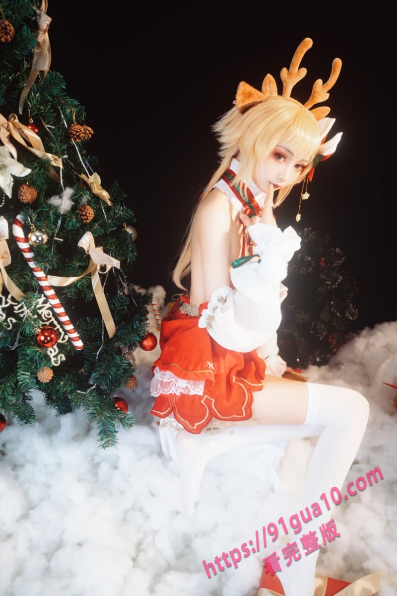 福利姬爆机少女喵小吉写真集 小吉的秘密花园！可爱少女们的清纯诱惑 配图15