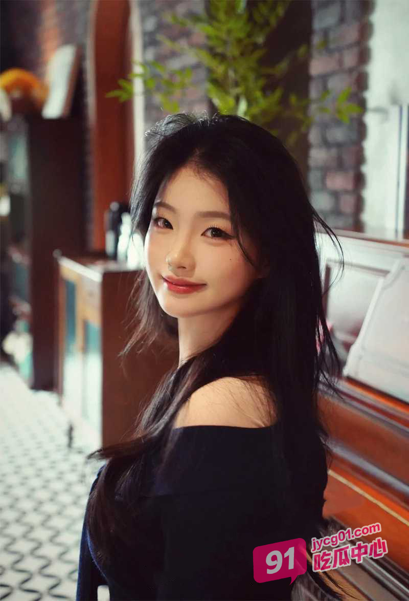 红薯博主fKabuto私拍 情趣校服撅臀户外车震骚浪无比！ 配图2